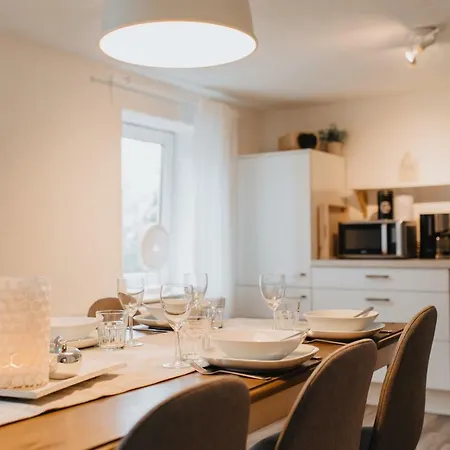 Vier Und Sechs Apartment *